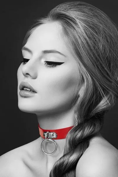 Чокер Bijoux Pour Toi FETISH Red з кільцем для повідця, поліуретан