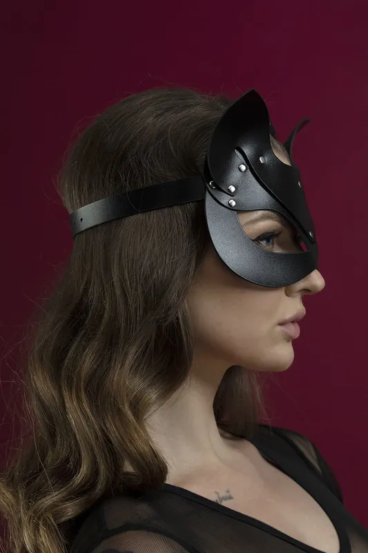 Маска кішечки Feral Feelings Catwoman Mask, натуральна шкіра, чорна