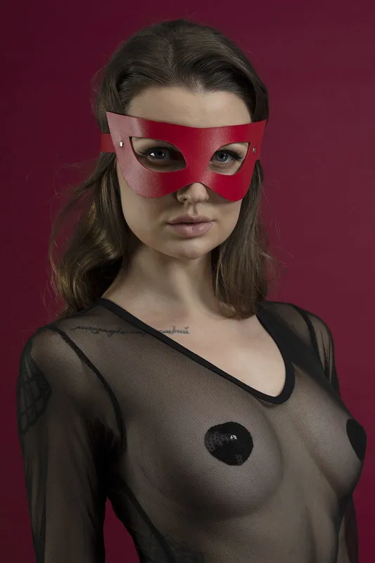 Маска на обличчя Feral Feelings - Mistery Mask, натуральна шкіра, червона