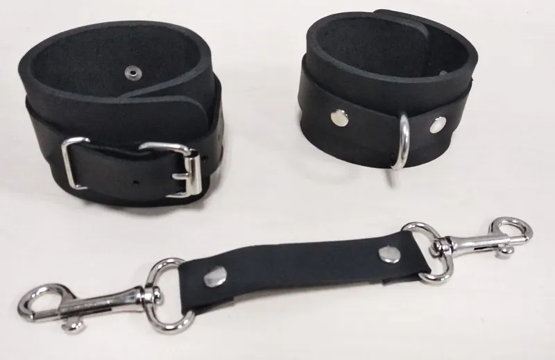 Наручники Feral Feelings - Hand Restraints Black, натуральна шкіра