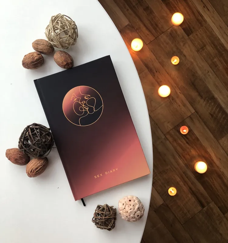 Інтимний щоденник Sex Diary — навчальна книга про сексуальні практики