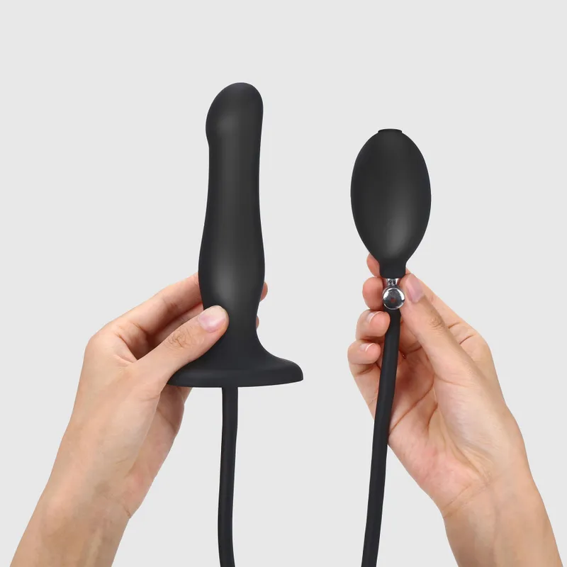 Надувний фалоімітатор Strap-On-Me INFLATABLE DILDO PLUG NOIR, діаметр до 6 см