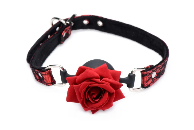 Кляп з трояндою Master Series Eye-Catching Ball Gag With Rose, чорно-червоний