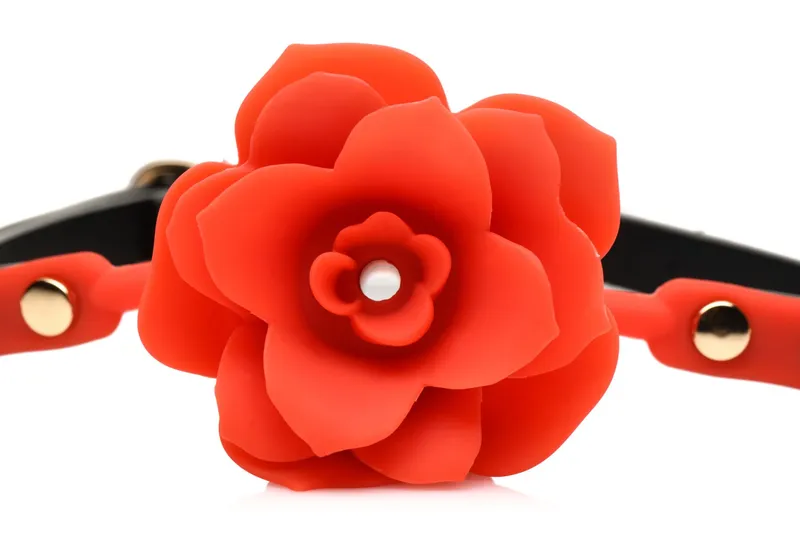 Силіконовий кляп з трояндою Master Series Blossom Silicone Rose Gag – Red