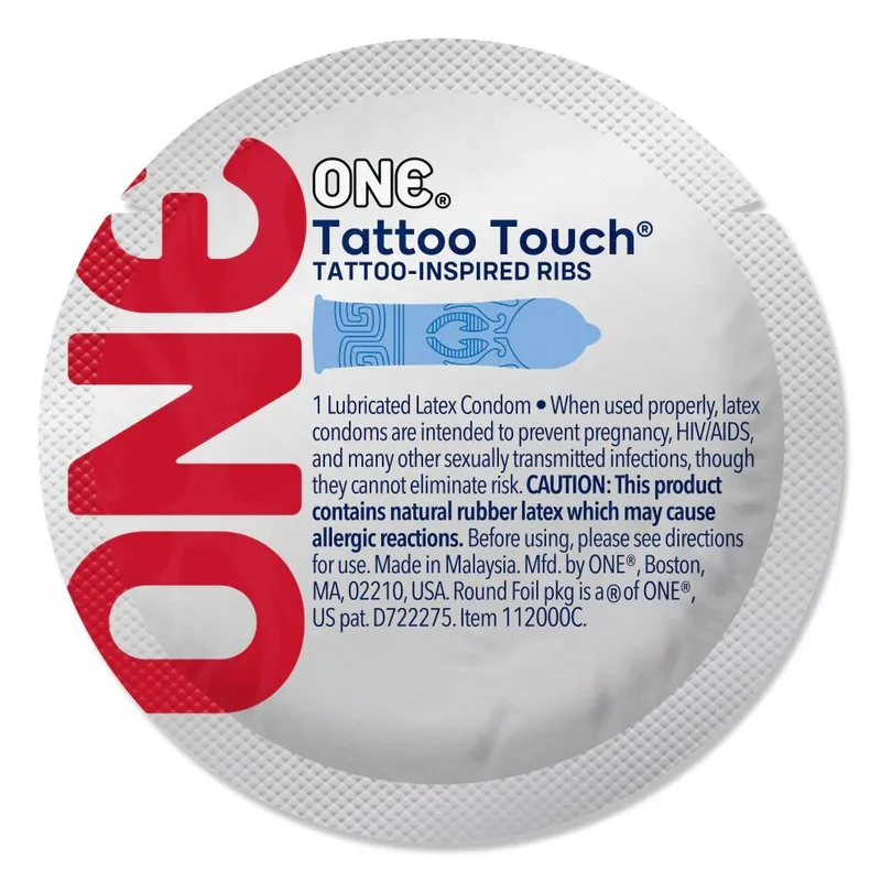 Презерватив ONE Tattoo Touch Blue, 1 шт, блакитний, з рельєфним малюнком-татуюванням