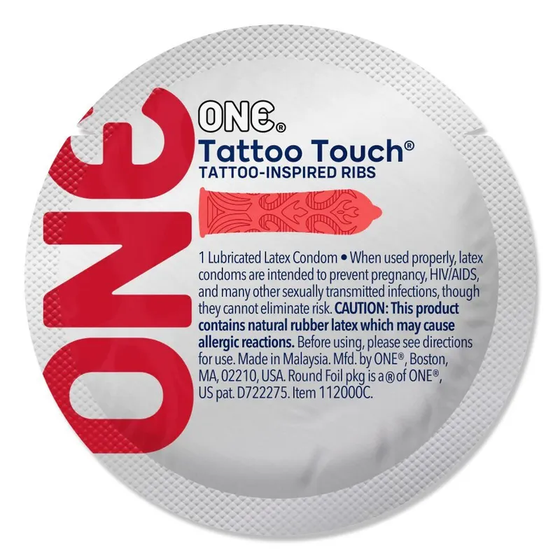 Презерватив ONE Tattoo Touch Red, 1 шт, червоний, з рельєфом у вигляді татуювання