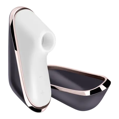 Вакуумний кліторальний стимулятор Satisfyer Pro Traveler, чорно-білий
