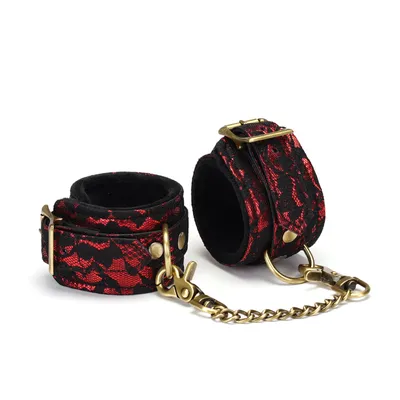 Наручники Liebe Seele Victorian Garden Wrist Cuff з мереживом та ланцюжком