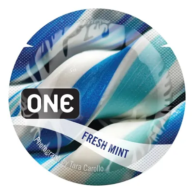 Презерватив ONE FlavorWaves Fresh Mint, 1 шт, яскраво-синій, аромат м'яти